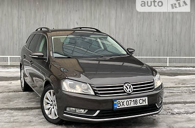 Универсал Volkswagen Passat 2012 в Хмельницком