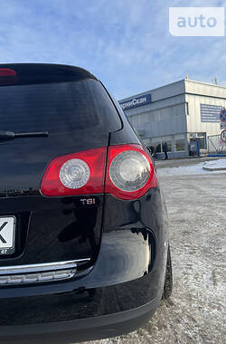 Универсал Volkswagen Passat 2008 в Сарнах