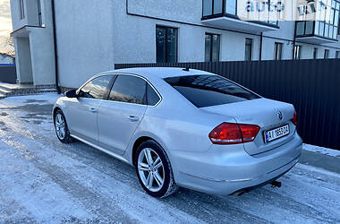 Седан Volkswagen Passat 2012 в Тернополе