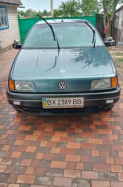 Седан Volkswagen Passat 1991 в Черкасах