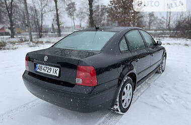 Хэтчбек Volkswagen Passat 2000 в Виннице