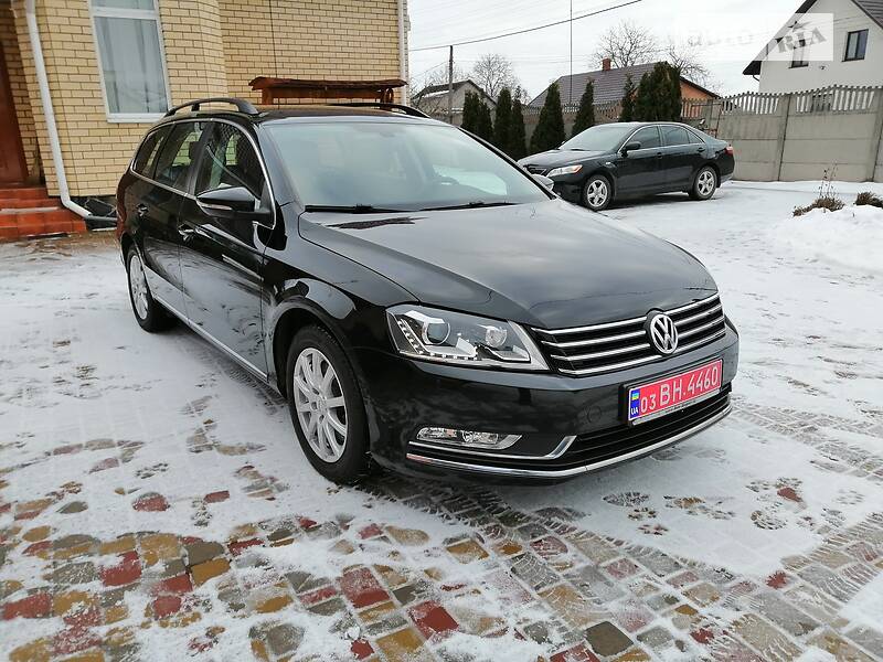 Универсал Volkswagen Passat 2012 в 