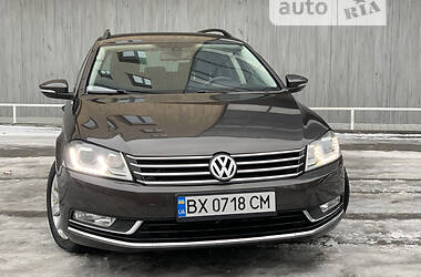 Універсал Volkswagen Passat 2012 в Хмельницькому