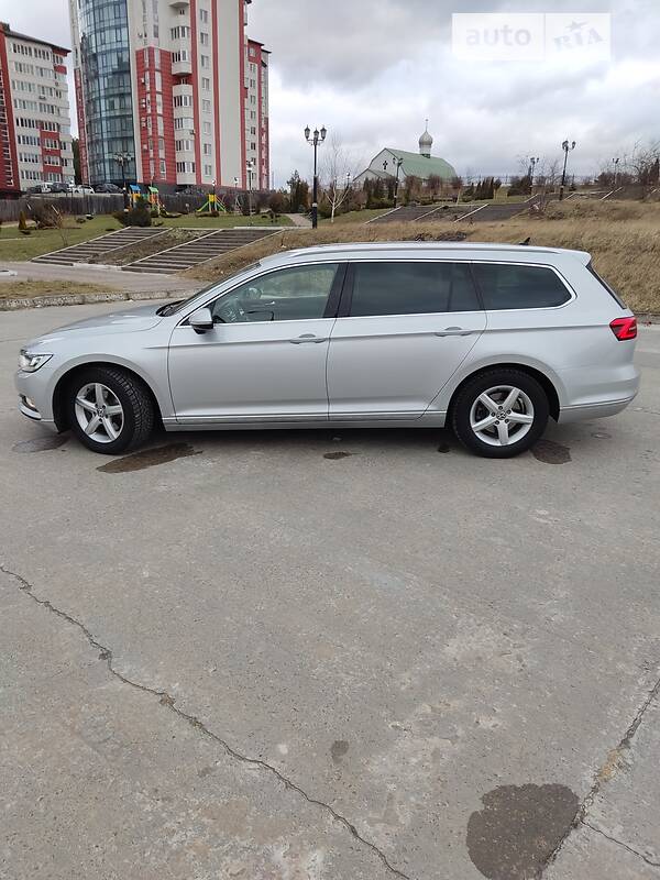 Універсал Volkswagen Passat 2017 в Вараші фото 3 Універсал Volkswagen Passat 2017 в Вараші