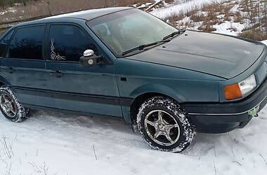 Седан Volkswagen Passat 1991 в Черкасах