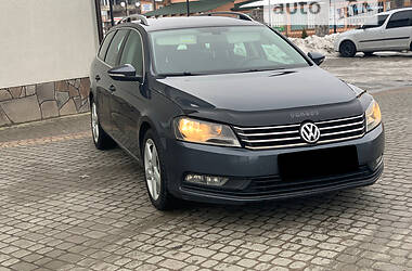Универсал Volkswagen Passat 2011 в Мукачево