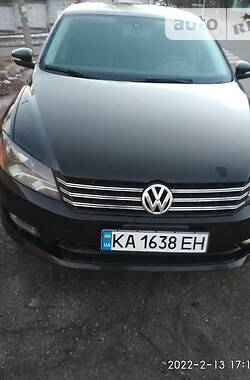Седан Volkswagen Passat 2013 в Киеве