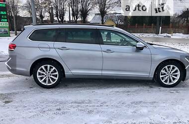 Універсал Volkswagen Passat 2018 в Києві