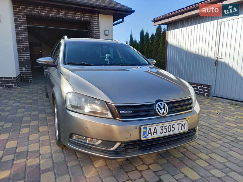 Универсал Volkswagen Passat 2012 в Киеве фото 8 Универсал Volkswagen Passat 2012 в Киеве
