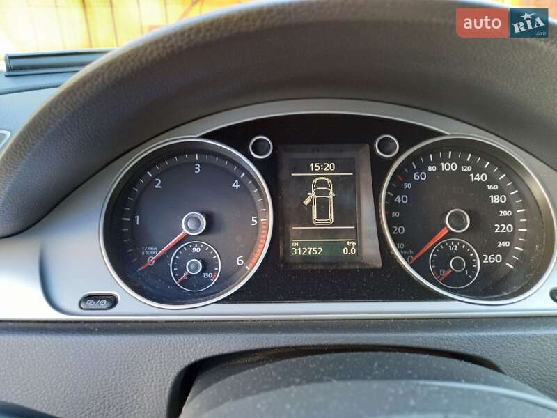 Универсал Volkswagen Passat 2012 в Киеве фото 13 Универсал Volkswagen Passat 2012 в Киеве