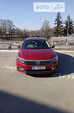 Седан Volkswagen Passat 2017 в Тернополі