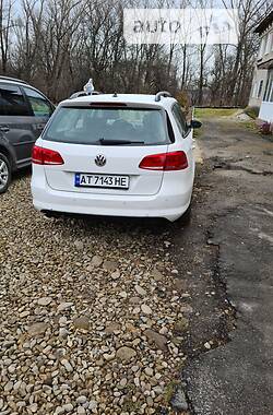 Універсал Volkswagen Passat 2011 в Рожнятові