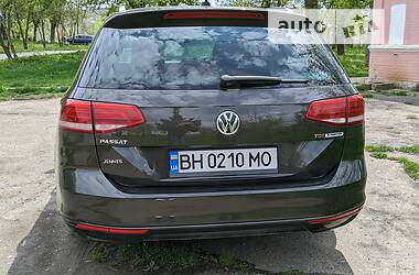 Универсал Volkswagen Passat 2015 в Одессе
