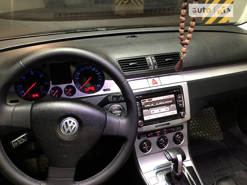 Седан Volkswagen Passat 2008 в Києві