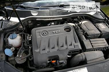 Седан Volkswagen Passat 2011 в 