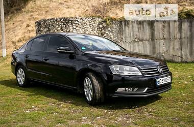 Седан Volkswagen Passat 2011 в 