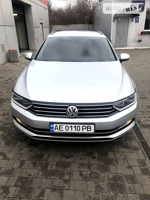 Универсал Volkswagen Passat 2017 в Кривом Роге