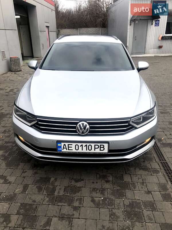 Универсал Volkswagen Passat 2017 в Кривом Роге