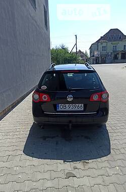Універсал Volkswagen Passat 2006 в Калуші