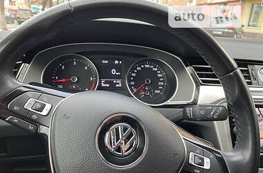 Универсал Volkswagen Passat 2019 в Виннице