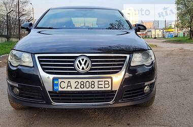 Седан Volkswagen Passat 2009 в Черкассах