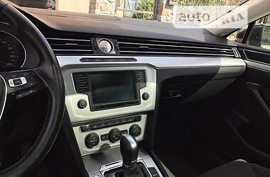 Седан Volkswagen Passat 2015 в Борисполе