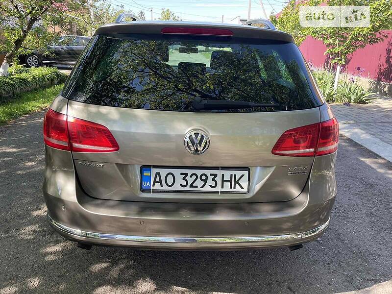 Универсал Volkswagen Passat 2012 в Виноградове