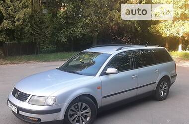 Універсал Volkswagen Passat 1998 в Запоріжжі