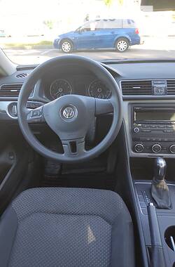 Седан Volkswagen Passat 2011 в Черкассах