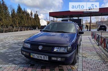 Седан Volkswagen Passat 1996 в Миколаєві