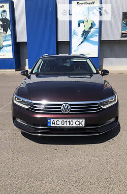 Універсал Volkswagen Passat 2015 в Ковелі