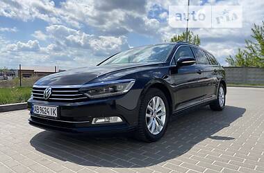 Универсал Volkswagen Passat 2015 в Виннице