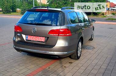 Универсал Volkswagen Passat 2012 в Луцке