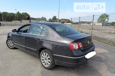 Седан Volkswagen Passat 2007 в Луцьку