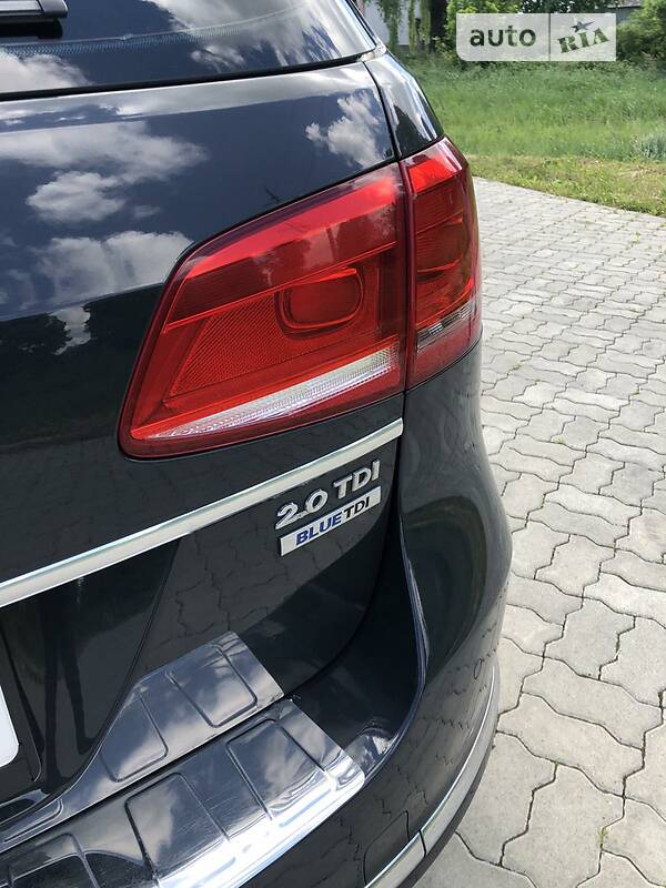 Универсал Volkswagen Passat 2012 в Стрые