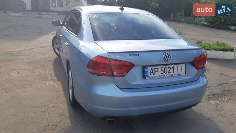 Седан Volkswagen Passat 2013 в Одессе