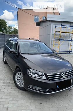 Универсал Volkswagen Passat 2012 в Горохове