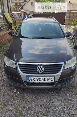 Універсал Volkswagen Passat 2009 в Бродах