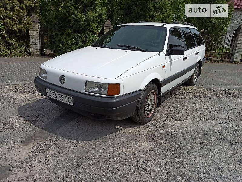 Универсал Volkswagen Passat 1989 в Яворове