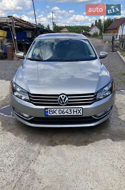 Седан Volkswagen Passat 2012 в 