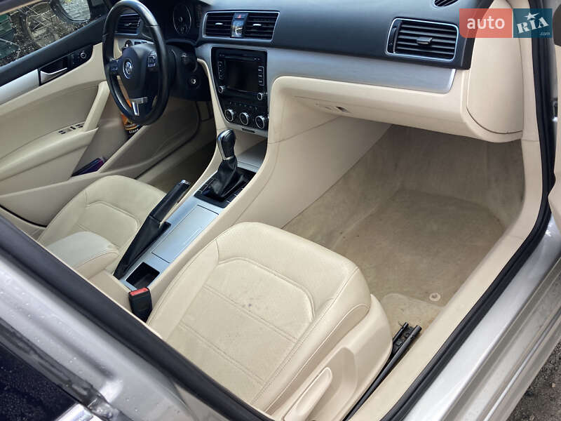 Седан Volkswagen Passat 2012 в Рокитном фото 8 Седан Volkswagen Passat 2012 в Рокитном