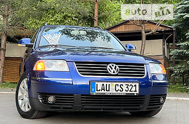 Универсал Volkswagen Passat 2004 в Дрогобыче