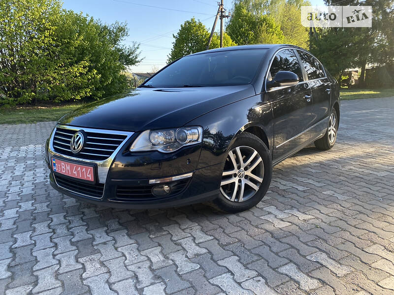 Седан Volkswagen Passat 2008 в Луцке