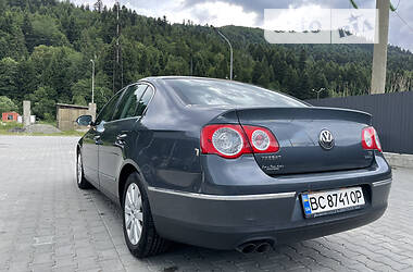 Седан Volkswagen Passat 2010 в Сколе