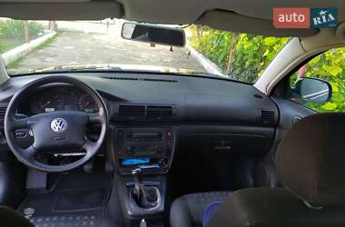 Седан Volkswagen Passat 2000 в Рівному
