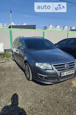 Универсал Volkswagen Passat 2010 в Киеве