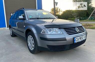 Универсал Volkswagen Passat 2003 в Умани