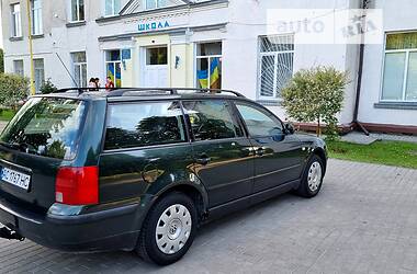 Универсал Volkswagen Passat 1999 в Луцке