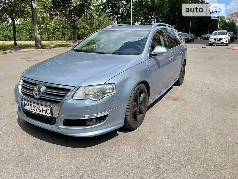 Универсал Volkswagen Passat 2009 в Киеве