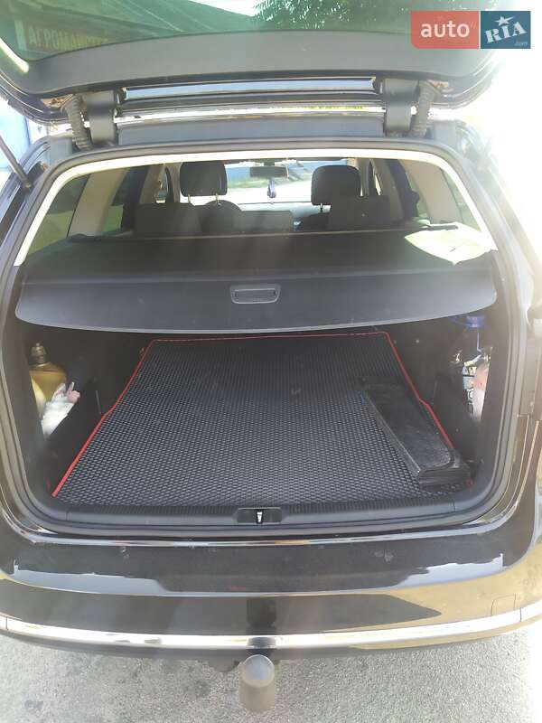 Універсал Volkswagen Passat 2011 в Овручі